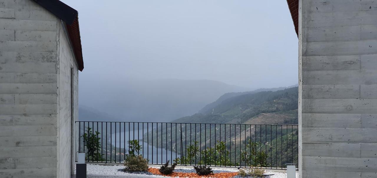 Miradores Do Sil Hotel Apartamento Cristosende Ngoại thất bức ảnh
